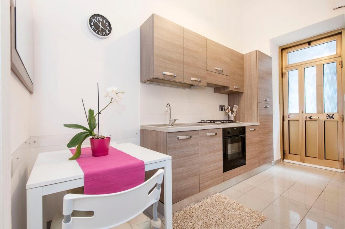 Cozy House Near Termini Station - San Lorenzo Rome